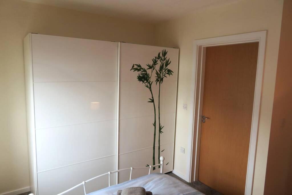 Home From Home With Fantastic Views 2 Runcorn Extérieur photo