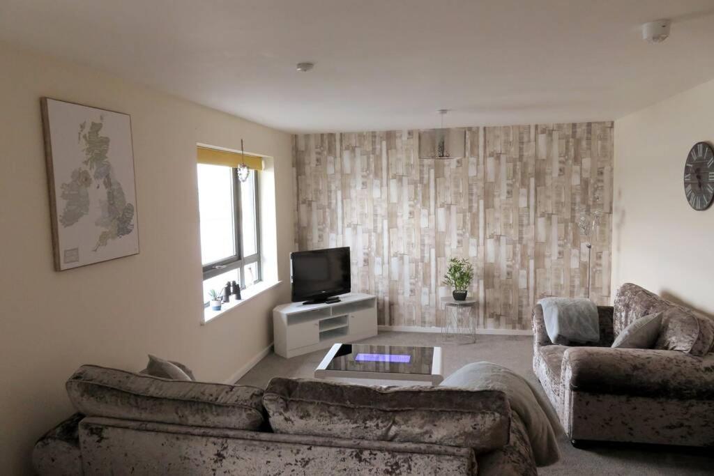 Home From Home With Fantastic Views 2 Runcorn Extérieur photo